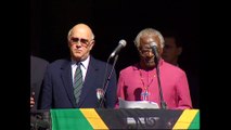 Líderes religiosos y políticos rinden homenaje a Desmond Tutu