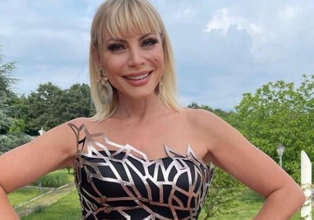 Seray Sever kimdir? Seray Sever kaç yaşında? Seray Sever hamile mi?