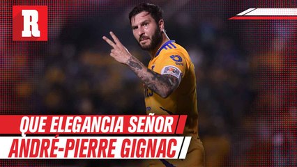 Gignac  presumió su abrigo de lujo valuado en mil 460 dólares