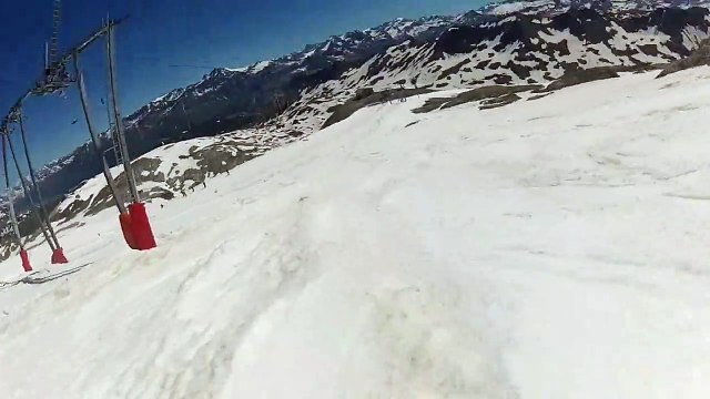 Ski d'ete sur le glacier de Tignes