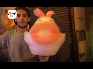 شخصيات كارتونية من غزل البنات في شارع المعز