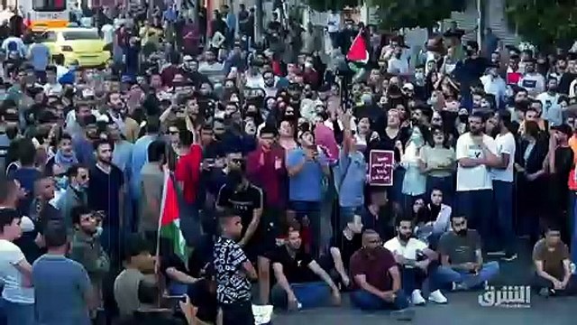 ...في العالم و ان يجعل من توقع سياسة الغرب ...