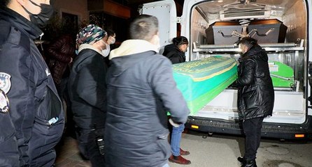Kardeşi tarafından bıçaklanan öğretmen öldü
