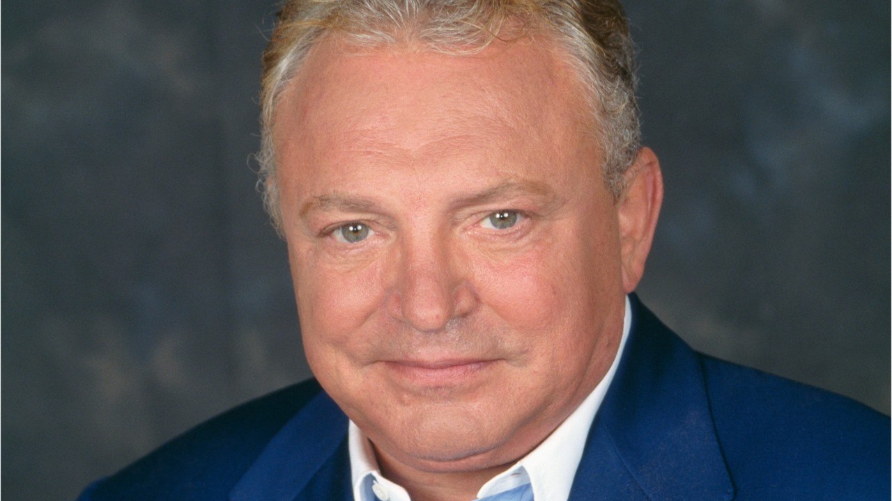 FEMME ACTUELLE - Jacques Martin : Son Fils David Raconte Comment Son Père Pouvait Se Montrer Dur Envers Lui (1)