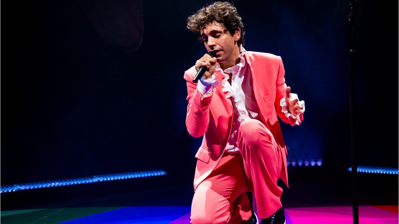 FEMME ACTUELLE - Mika : sa première fois avec un garçon était désastreuse !