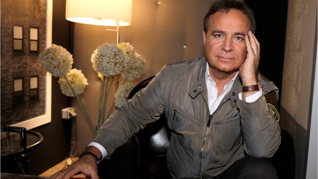 Mort De Claude François : l'applique avec laquelle le chanteur s'est électrocuté appartient à une star du PAF