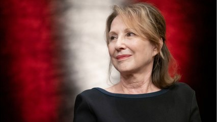 FEMME ACTUELLE - Photo - Nostalgique, Nathalie Baye Se Plonge Dans Ses Souvenirs Et Partage Une Photo De Son Enfance (1)