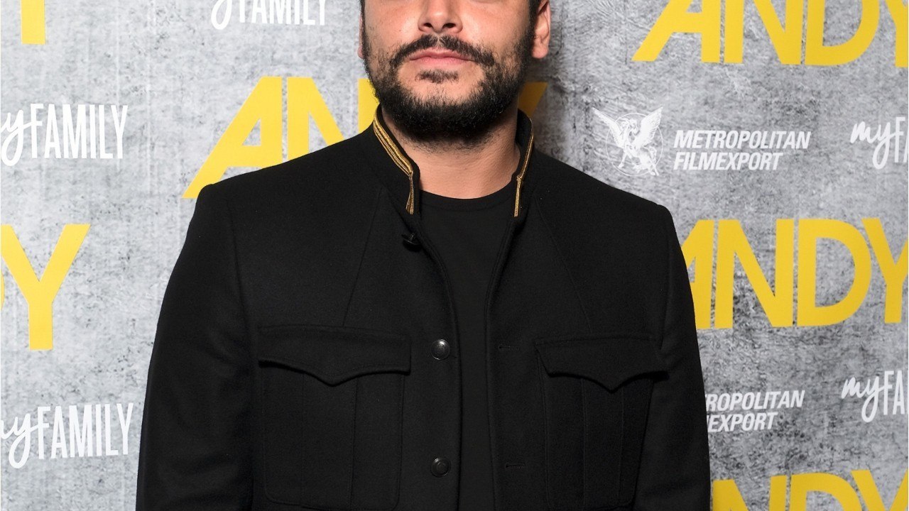 FEMME ACTUELLE - "Je t'aimerai toujours" : Kev Adams répond à Cyril Hanouna qui prétend qu'ils ne sont plus amis