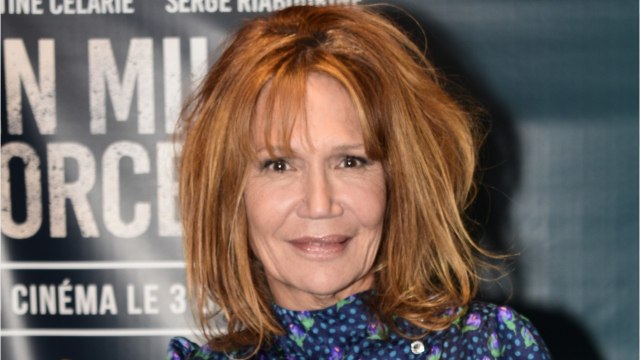 FEMME ACTUELLE - Clémentine Célarié Se Confie Pour La Première Fois: Moi Aussi J’ai Été Victime De Violence Conjugale