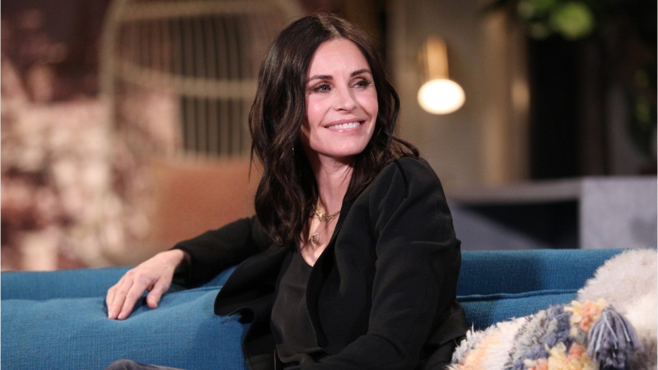 FEMME ACTUELLE - David Beckham et Courtney Cox partagent “un bain très chaud”