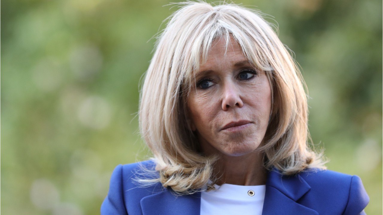 FEMME ACTUELLE - Brigitte Macron : sa rencontre improbable avec un footballeur de l'OM