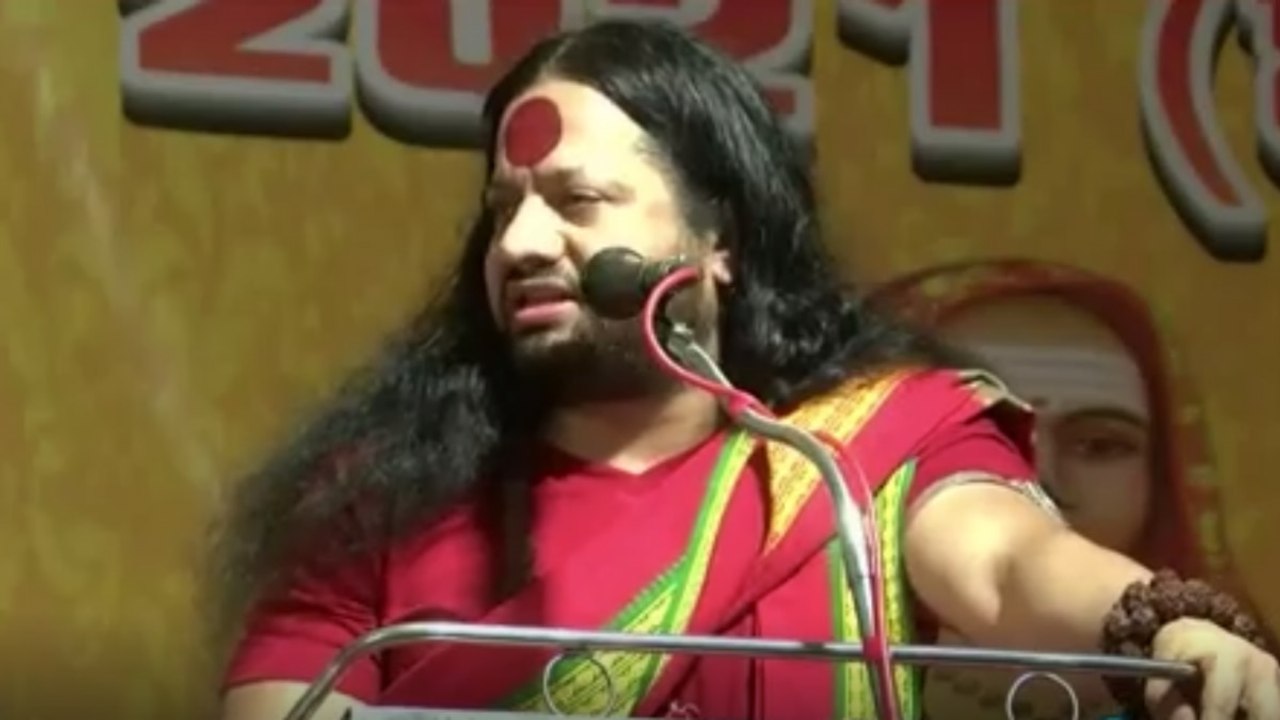 Congress reacts to Kalicharan's inflammatory speech
