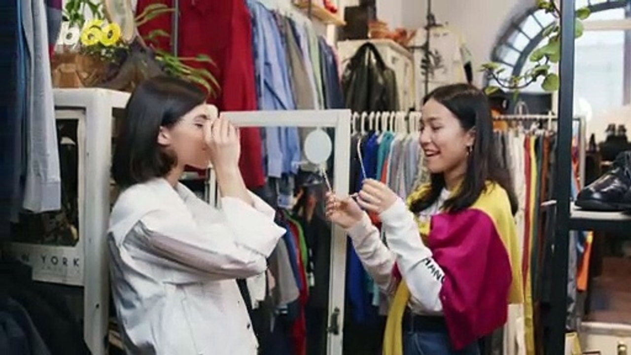 Fashion Trends That Are on Their Way Out and Trends That Are in for 2022