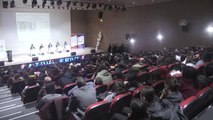 BALIKESİR - Yunus Emre ve Mehmet Akif Ersoy, Balıkesir'de panelde anıldı