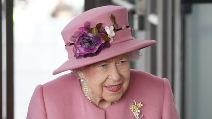 FEMME ACTUELLE - La reine Elizabeth II contrainte d'annuler un déplacement pour des raisons de santé