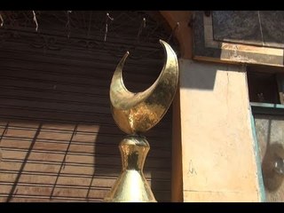 هلال مسجد الخليفة في دبي صناعة مصرية.. بتوقيع فتحي الدقاق