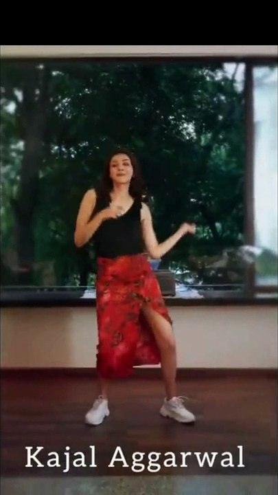 Telugu actress Kajal Agarwal's hot live dance performance that you should never miss out