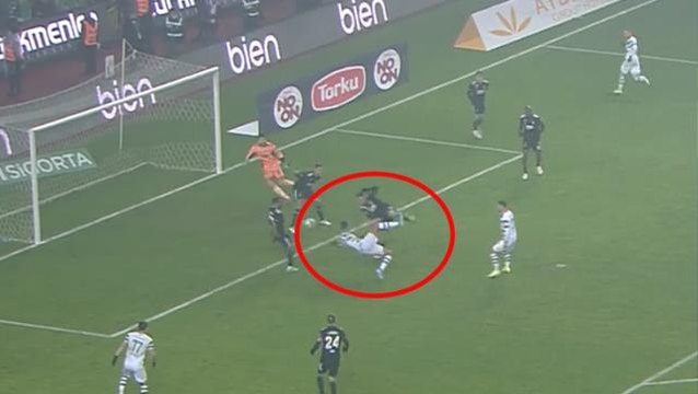 Attığı golle gündemin zirvesine oturdu! Beşiktaş'a karşı herkes yapamaz