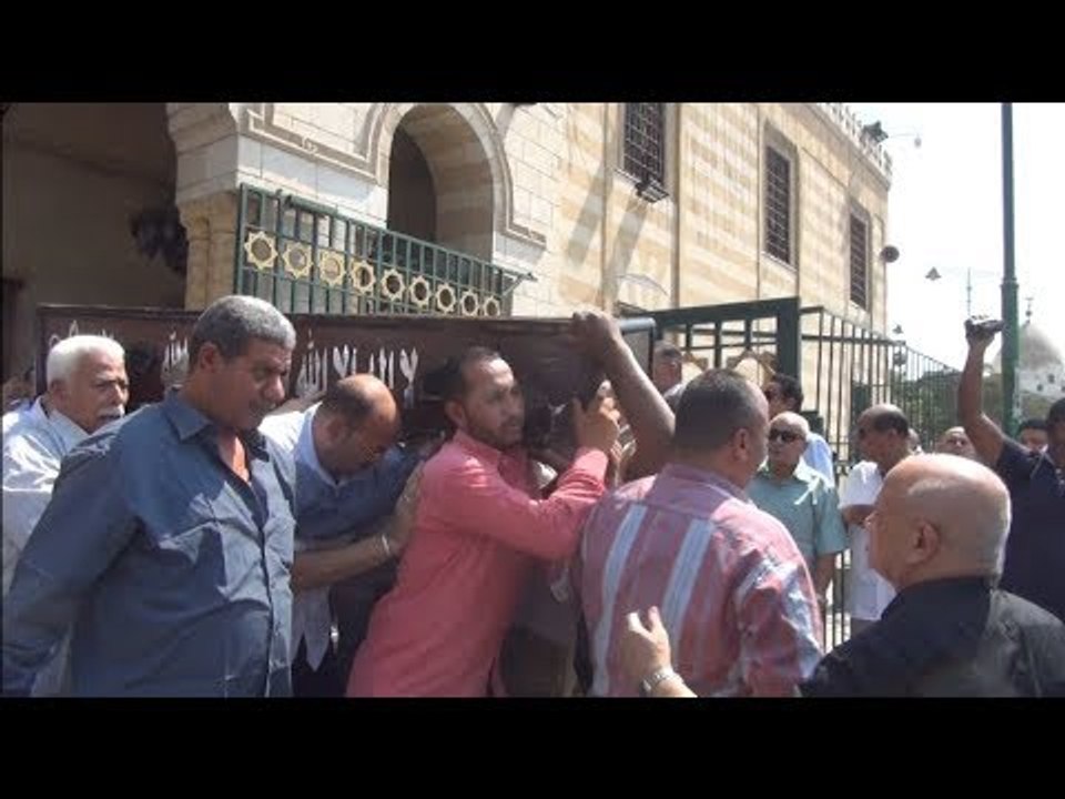 تشييع جنازة سمير خفاجي بحضور عدد من الفنانين