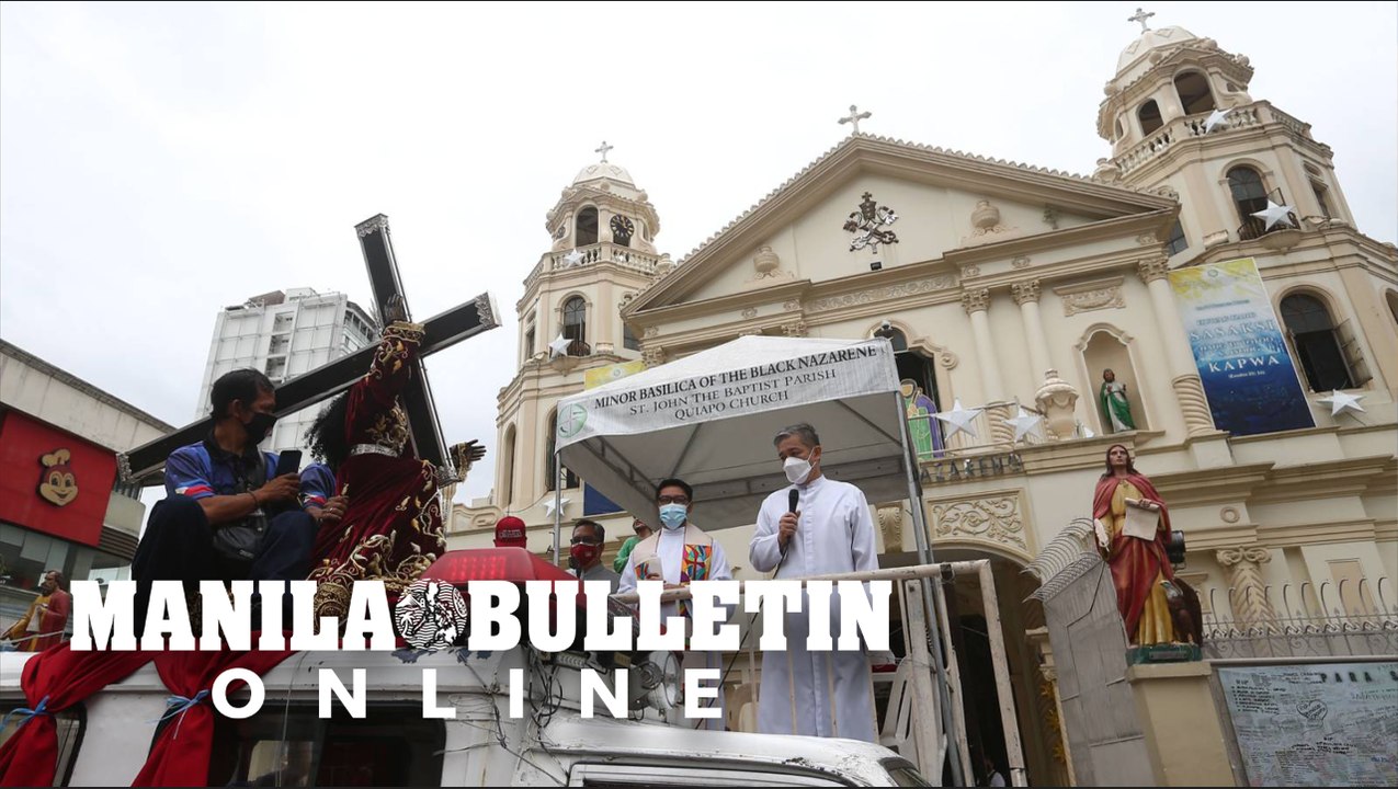 Quiapo Church bless the replica images of the Black Nazarene at Plaza Miranda