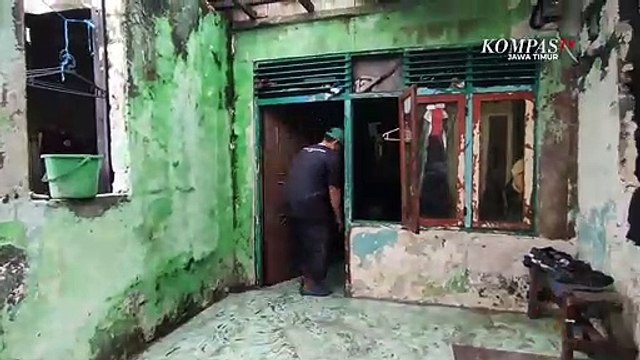 Belasan Rumah Warga Surabaya Rusak Diterjang Angin Kencang