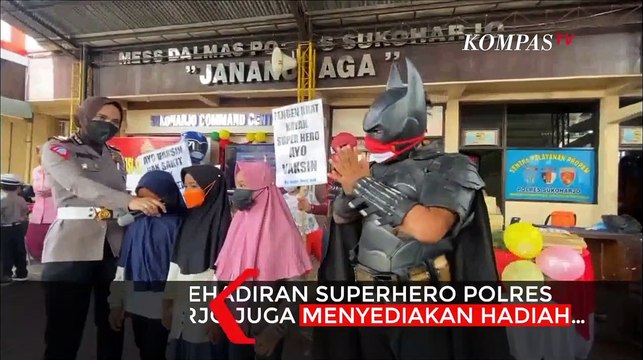 Atasi Ketakutan Anak Saat Vaksin, Polres Sukoharjo Mengerahkan Superhero untuk Menghibur