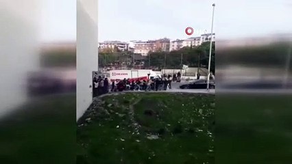 Esenyurt'ta iki aile arasında çıkan kavga meydan savaşını aratmadı