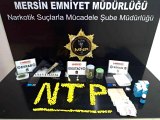 Otomobilde açılır kapanır uyuşturucu zulası