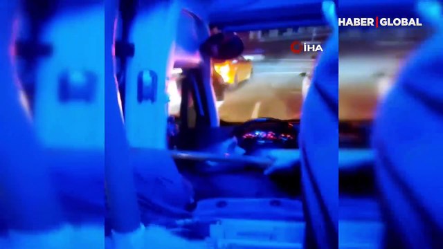 Esenyurt'ta maske takmayan minibüs sürücüsü kendisini uyaran yolcuyu azarladı