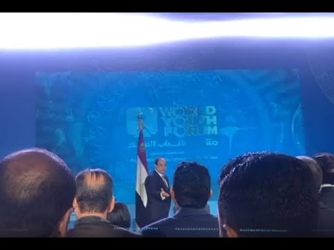 الرئيس السيسي يلتقي مراسلي الصحف الأجنبية على هامش منتدى شباب العالم