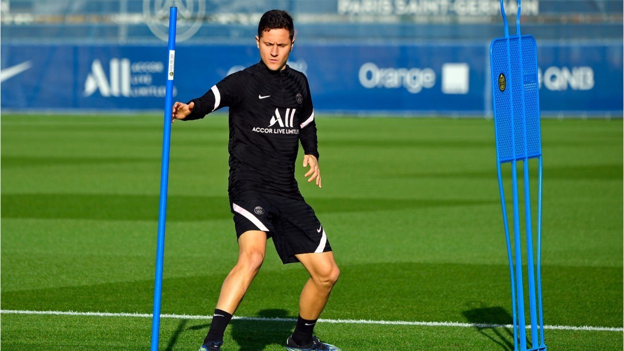 FEMME ACTUELLE - Un joueur du Paris Saint-Germain braqué et dépouillé par une prostituée au bois de Boulogne