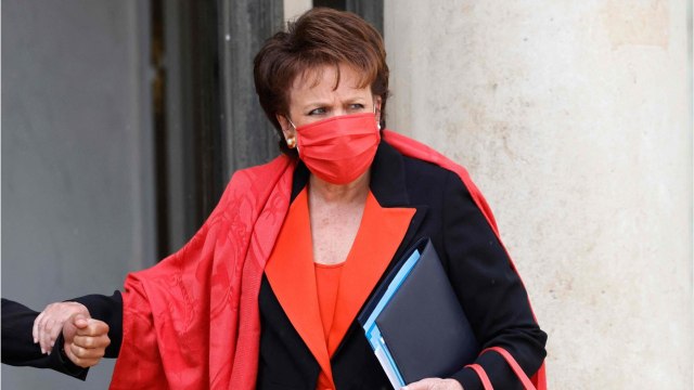 FEMME ACTUELLE - Betrand Cantat au théâtre : Roselyne Bachelot regrette son retour sur le devant de la scène