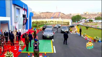 لحظة وصول الرئيس السيسي لتفقد محطة سكك حديد اسوان