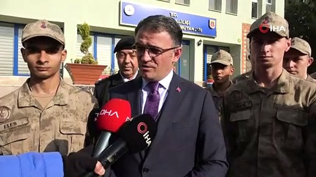 6 İkiz Mehmetçik görenleri şaşırtıyor