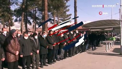 Kardeşi tarafından öldürülen Ayşegül Taşkın öğretmene acı veda!