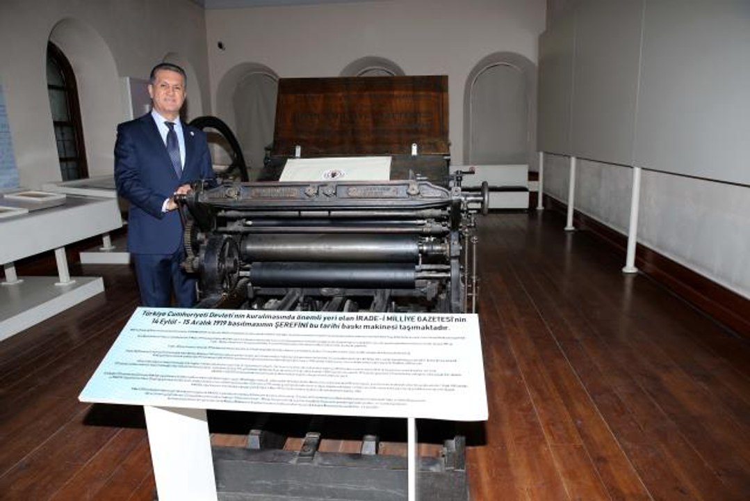 TDP Genel Başkanı Sarıgül, Sivas'ta basın toplantısı düzenledi