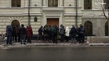 Tribunal da Rússia encerra principal Organização de direitos humanos no país