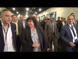 وزيرة الثقافة وحسين فهمي في افتتاح معرض 40 سنة مهرجان