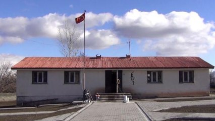 Son dakika haberi | KÖYLÜLER, 29 YIL ÖNCE TERÖR OLAYLARI NEDENİYLE KAPATILAN OKULU YENİLEDİ
