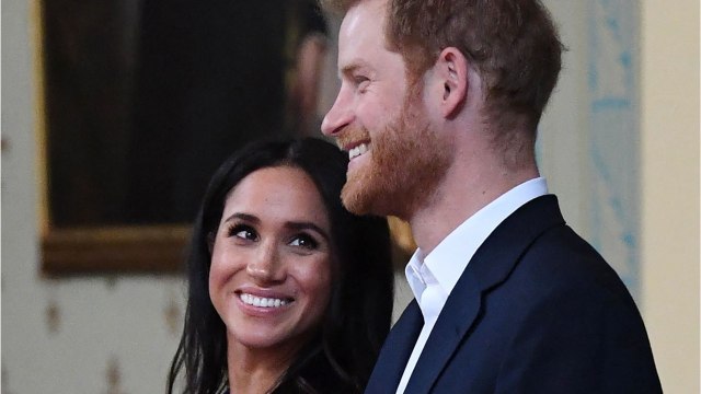 FEMME ACTUELLE - Meghan et Harry veulent emmener Lilibeth et Archie au Royaume-Uni à Noël pour se réconcilier avec la famille royale