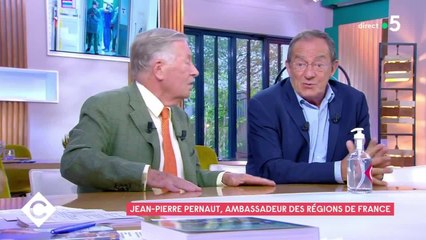 FEMME ACTUELLE - Jean-Pierre Pernaut : son vif échange avec Alain Duhamel sur l'obligation vaccinale des soignants