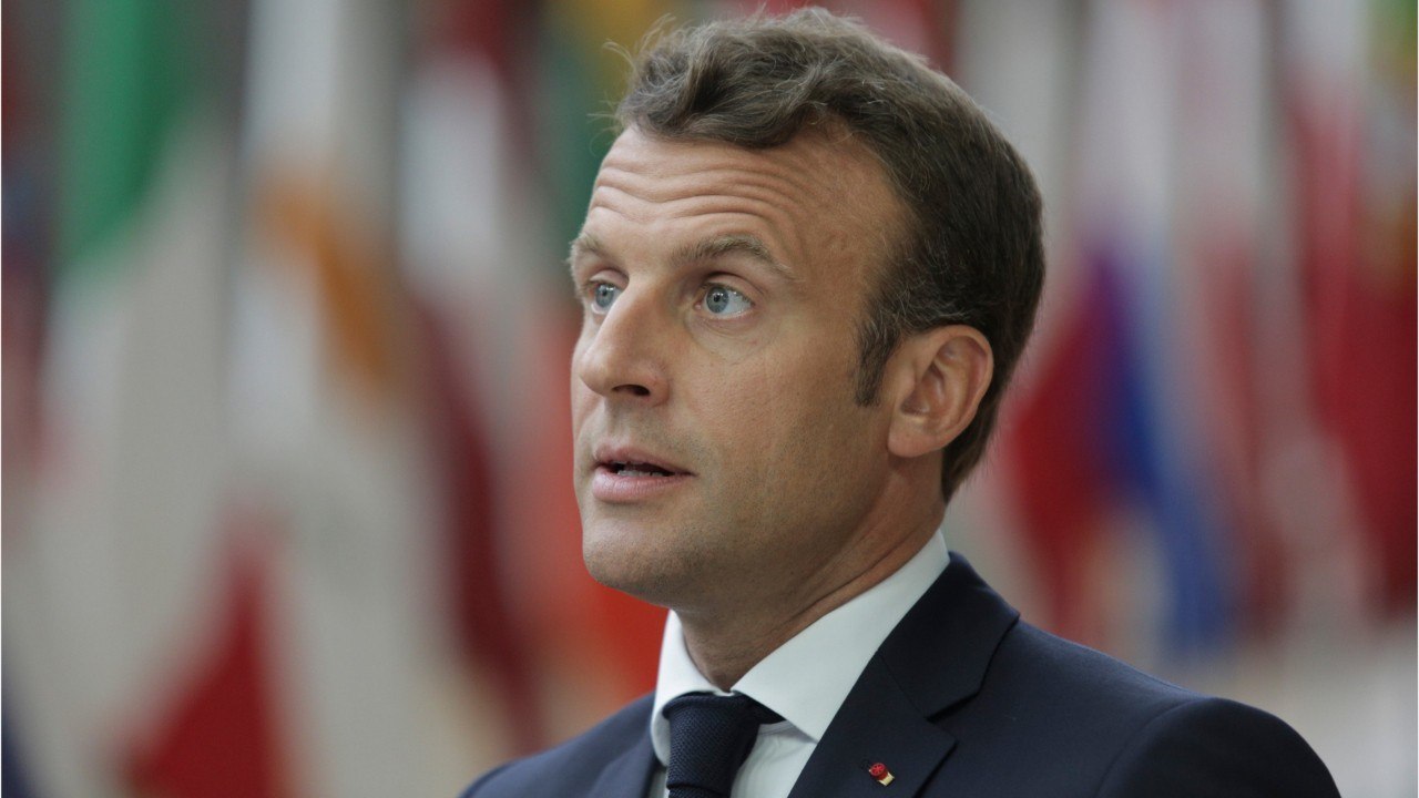 FEMME ACTUELLE - Emmanuel Macron : le Président aurait détruit un document qui l’aurait mis dans l’embarras