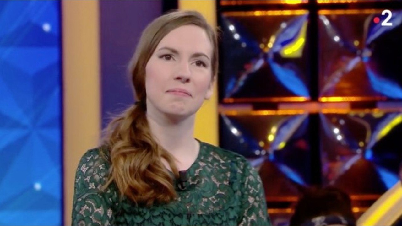 FEMME ACTUELLE - "N’oubliez pas les paroles" : une ancienne maestro sort ses premières chansons