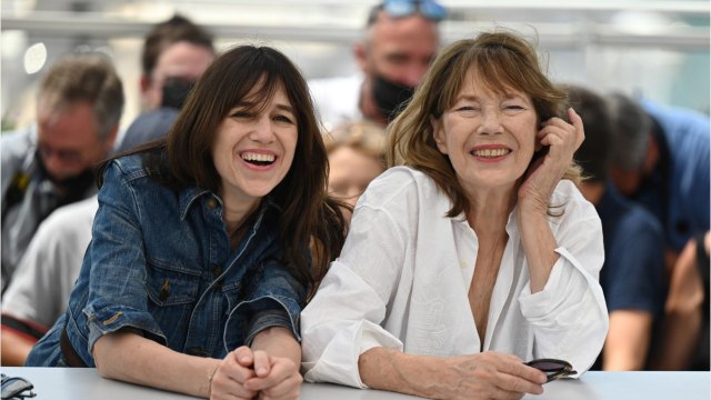 FEMME ACTUELLE - Jane Birkin victime d'un AVC : sa fille Charlotte donne des nouvelles rassurantes