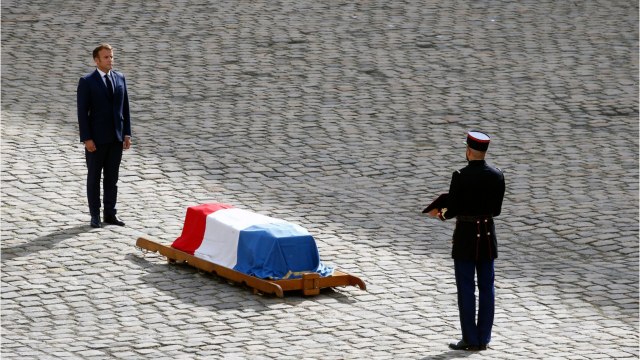 FEMME ACTUELLE - Hommage à Jean-Paul Belmondo : Natty, son ex-femme, très émue Jean-Paul était un soleil