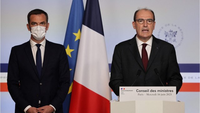 FEMME ACTUELLE - Jean Castex, Olivier Véran, Jean-Michel Blanquer… ces ministres visés par des plaintes liées à la Covid-19