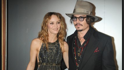 FEMME ACTUELLE - Vanessa Paradis “fantasmait” sur Johnny Depp : ce stratagème établi pour le rencontrer