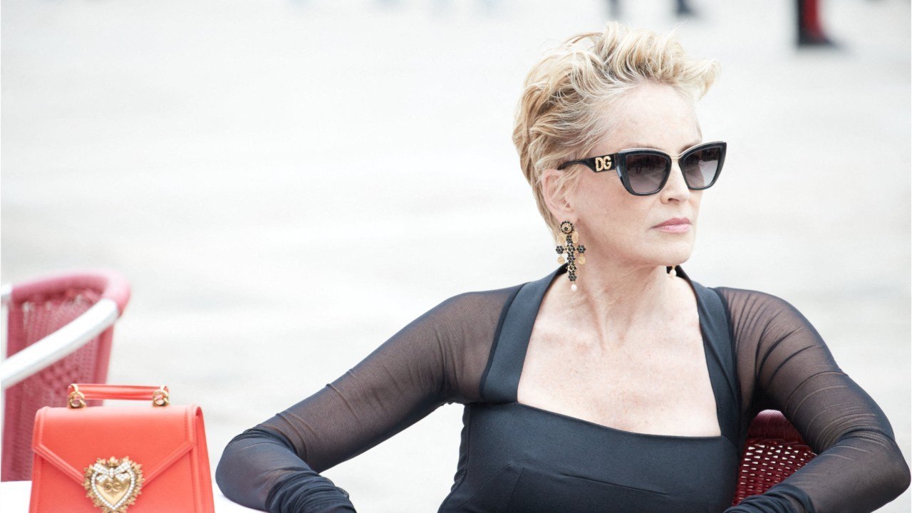 FEMME ACTUELLE - Sharon Stone : à 63 ans, l'actrice plus sexy que jamais à Venise