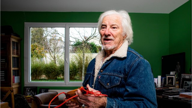 FEMME ACTUELLE - Hugues Aufray fête ses 92 ans : il prépare un incroyable anniversaire !