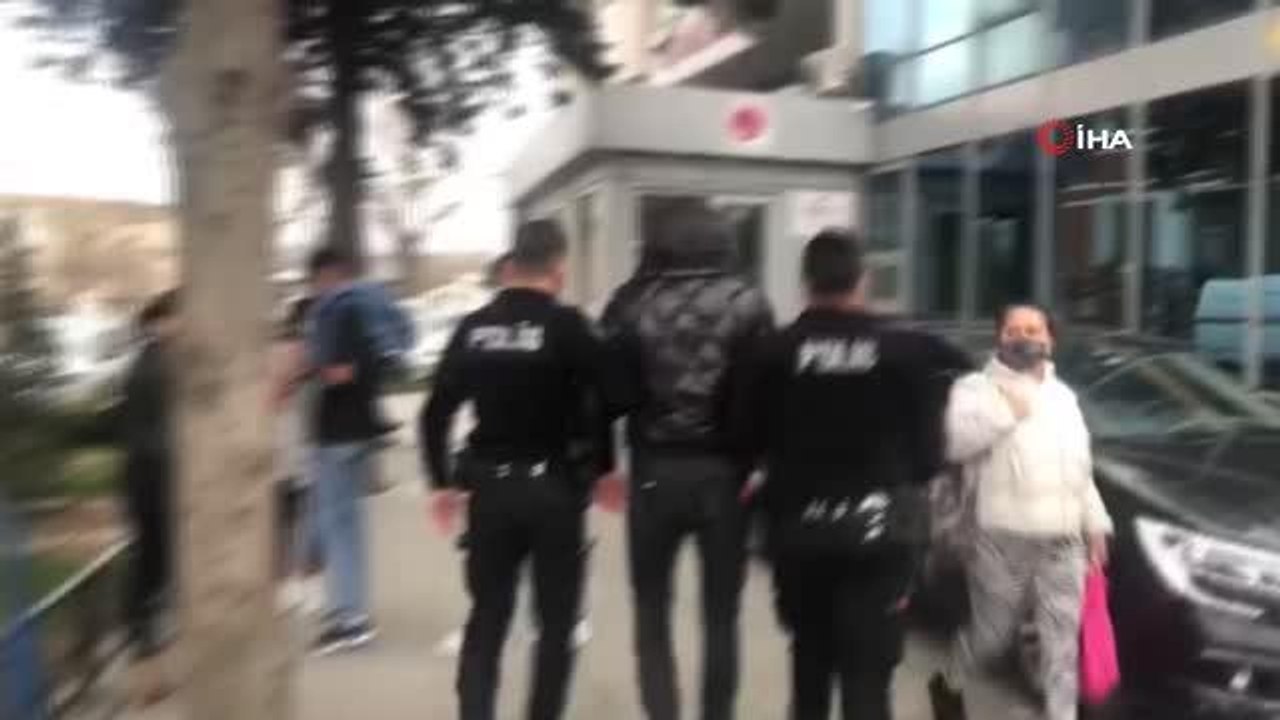 Büyükçekmece'de bir veli okul müdürüne saldırdı